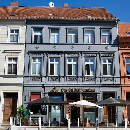 Bilderbuchcafe - Ferien - Apartment NO 3 - Markt 7 Havelberg Exterior foto